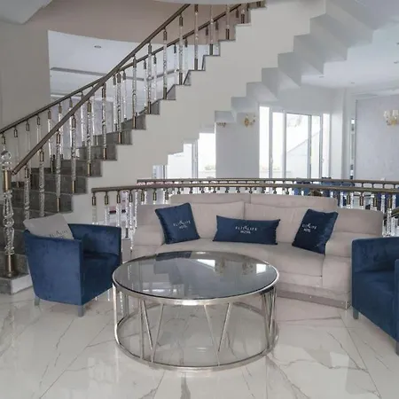 מלון Elit Life 4*