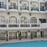 Elit Life Szálloda Çamyuva