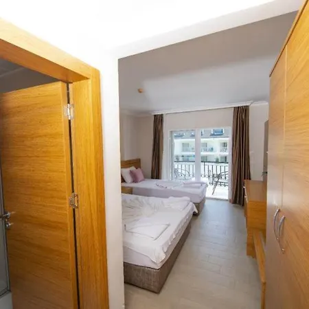 Elit Life 4* Çamyuva